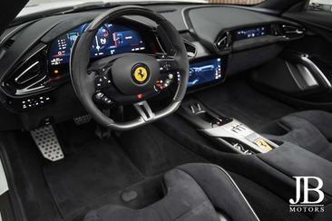 Ferrari 12 Cilindri — photo 26