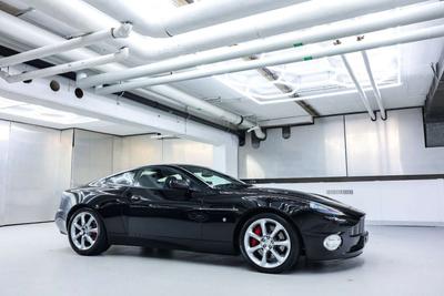 Aston Martin Vanquish V12