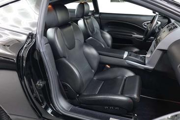 Aston Martin Vanquish V12 — photo 19