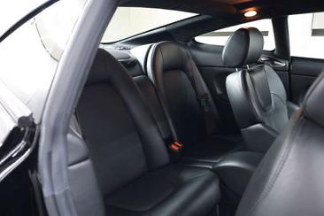 Aston Martin Vanquish V12 — photo 20