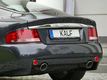 Aston Martin Vanquish V12 — photo 13