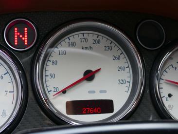 Aston Martin Vanquish V12 — photo 20