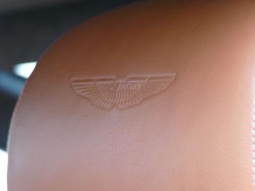 Aston Martin Vanquish V12 — photo 24