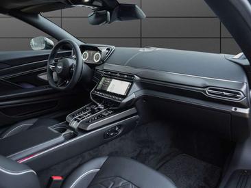 Aston Martin Vanquish V12 BiTurbo — photo 10