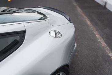 Aston Martin Vanquish V12 S — photo 18