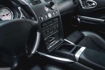 Aston Martin Vanquish V12 S — photo 38