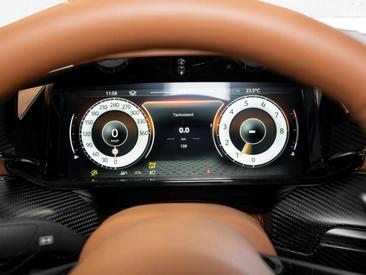 Aston Martin Vanquish V12 BiTurbo — photo 6