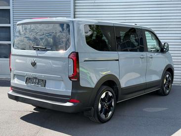 Volkswagen Caravelle Van E-Caravelle — photo 5
