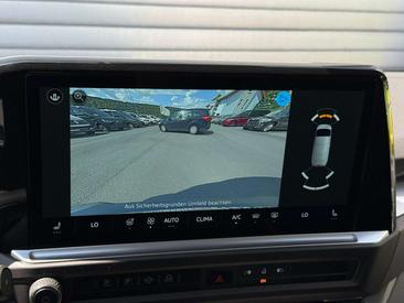 Volkswagen Caravelle Van E-Caravelle — photo 14
