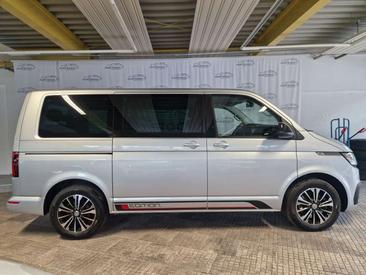 Volkswagen Multivan Monospace Minivan 2.0 BiTDI DSG 4MOTION L1 — photo 2