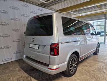 Volkswagen Multivan Monospace Minivan 2.0 BiTDI DSG 4MOTION L1 — photo 5