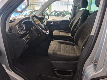 Volkswagen Multivan Monospace Minivan 2.0 BiTDI DSG 4MOTION L1 — photo 9