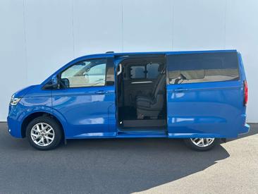 Volkswagen Caravelle Van E-Caravelle — photo 6