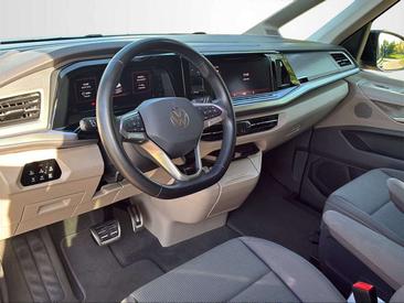 Volkswagen Multivan Van 2.0 TDI — photo 8