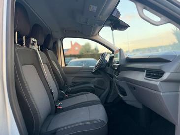 Volkswagen Caravelle Van 2.0 TDI 150 — photo 4