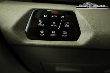 Volkswagen Multivan Van EHybrid — photo 7