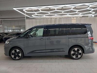 Volkswagen Multivan Van 2.0 TDI