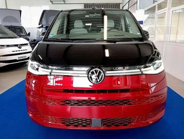 Volkswagen Multivan Van 2.0 TDI — photo 12