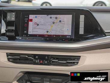 Volkswagen Multivan Van 2.0 TSI — photo 6