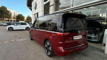 Volkswagen Multivan Van 2.0 TDI — photo 3