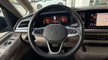 Volkswagen Multivan Van 2.0 TDI — photo 12