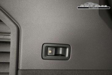 Volkswagen Multivan Van EHybrid — photo 14