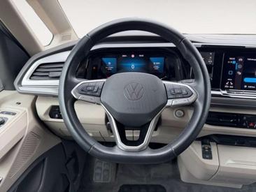 Volkswagen Multivan Van 2.0 TDI — photo 12