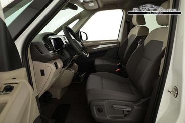 Volkswagen Multivan Van EHybrid — photo 8