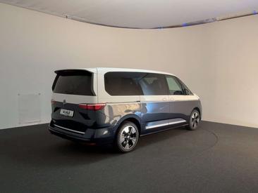 Volkswagen Multivan Van 2.0 TDI — photo 4