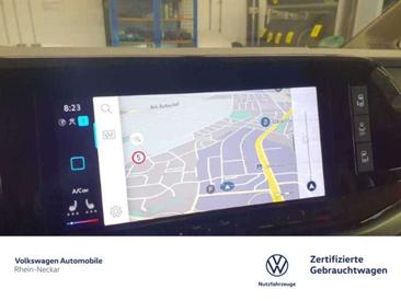 Volkswagen Multivan Van 2.0 TDI — photo 10