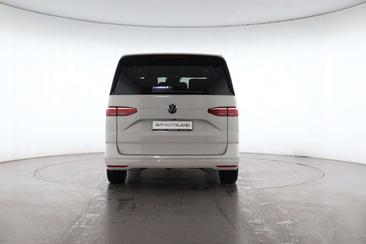 Volkswagen Multivan Van 2.0 TDI — photo 5