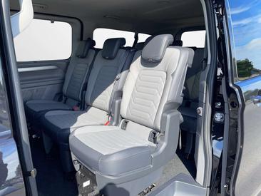 Volkswagen Multivan TDI 4Motion Style — photo 10