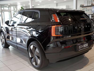 Volvo EX30 SINGLE MOTOR (EXTENDED RANGE)