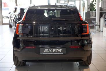 Volvo EX30 SINGLE MOTOR (EXTENDED RANGE) — photo 5