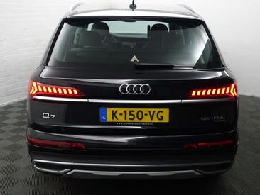 Audi Q7 TFSI E 55 E Quattro — photo 29