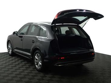 Audi Q7 TFSI E 55 E Quattro — photo 30