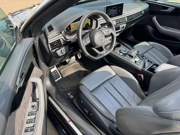 Audi A5 Cabriolet 2.0 TFSI — photo 14