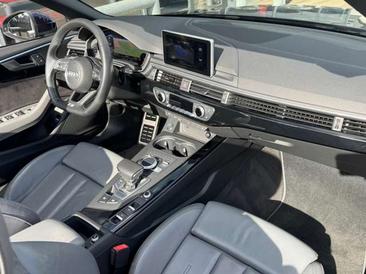 Audi A5 Cabriolet 2.0 TFSI — photo 20