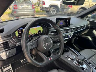 Audi A5 Cabriolet 2.0 TFSI — photo 24