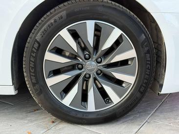 Audi A6 Avant 40 TDI — photo 4