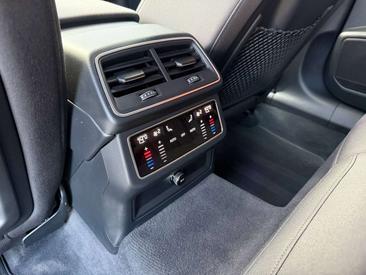 Audi A6 Avant 40 TDI — photo 9
