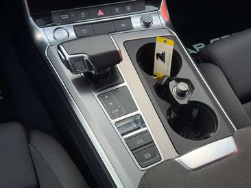 Audi A6 Avant 40 TDI — photo 22