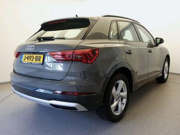 Audi Q3 35 TFSI — photo 7