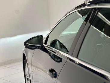 Audi A6 Avant 50 TDI Quattro — photo 21