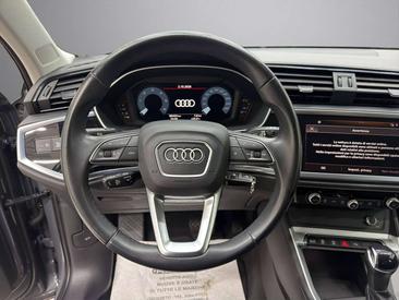 Audi Q3 Sportback 35 TDI — photo 10