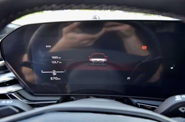 Audi A6 Avant TFSI E 55 E Quattro — photo 8