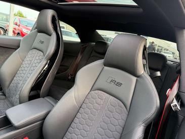 Audi RS5 — photo 10