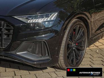 Audi SQ8 Competition Plus TFSI — photo 9
