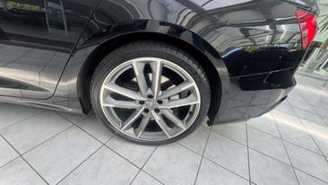 Audi S6 Avant TDI — photo 19