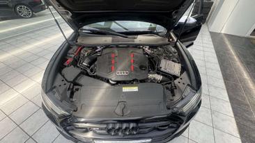 Audi S6 Avant TDI — photo 24